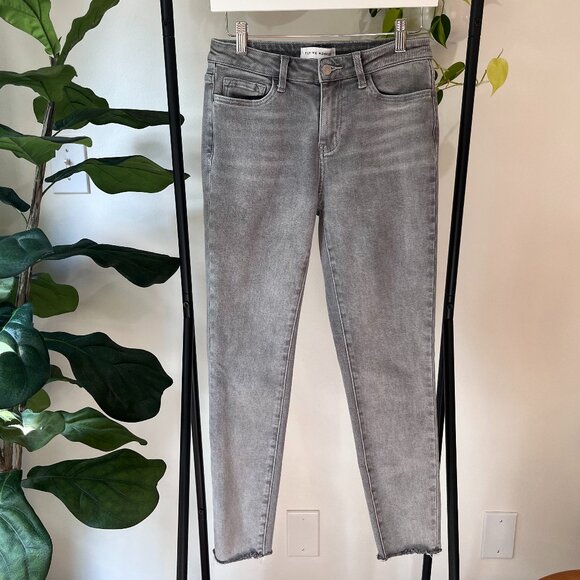 Flying Monkey Gray Raw Hem Skinny Jeans | Size 27 | Mid Rise Stretch - Picture 1 of 8